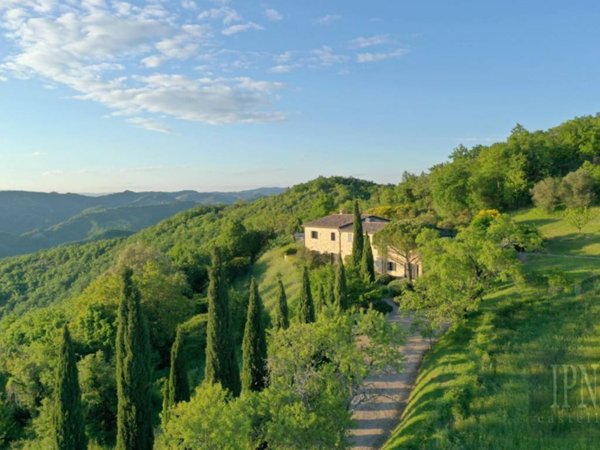 casa indipendente in vendita a Montone