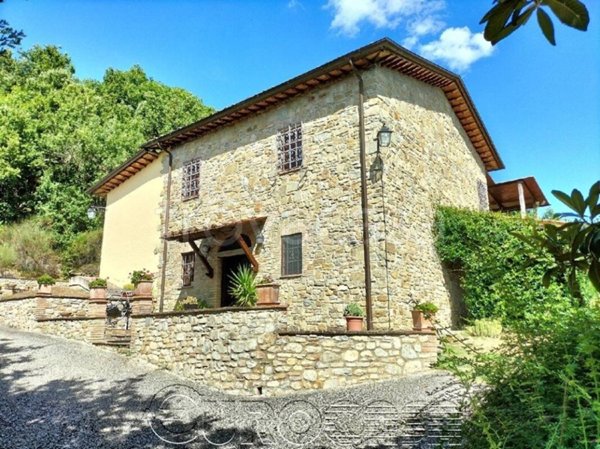 casa indipendente in vendita a Montone
