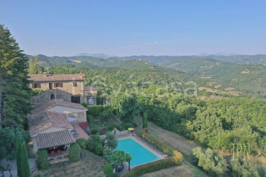 intera palazzina in vendita a Montone