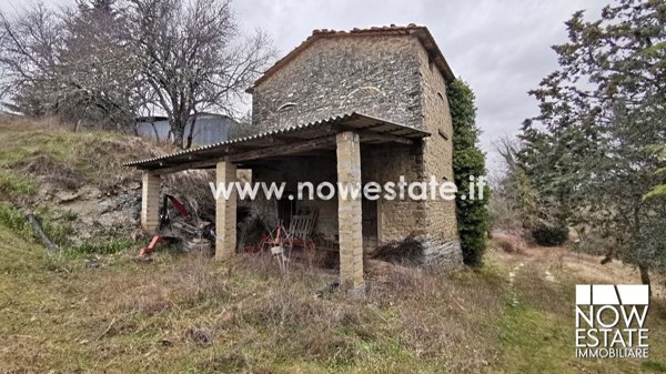 casale in vendita a Montone