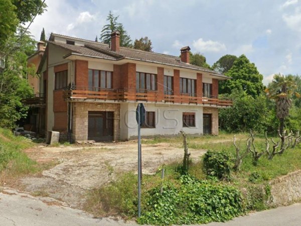 appartamento in vendita a Montone