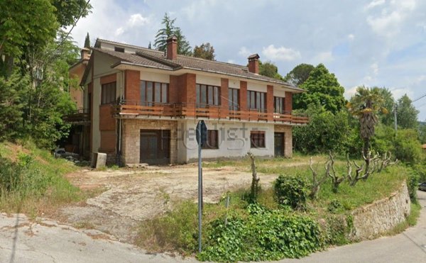 appartamento in vendita a Montone