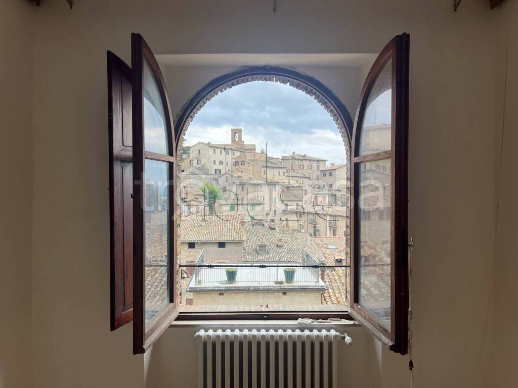 appartamento in vendita a Montone