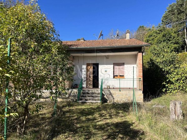 appartamento in vendita a Montone