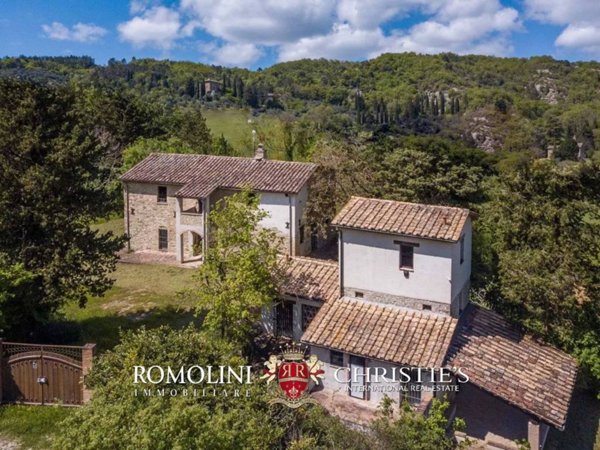 casa indipendente in vendita a Montone