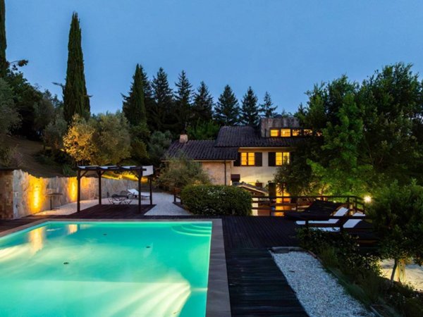 casa indipendente in vendita a Montone