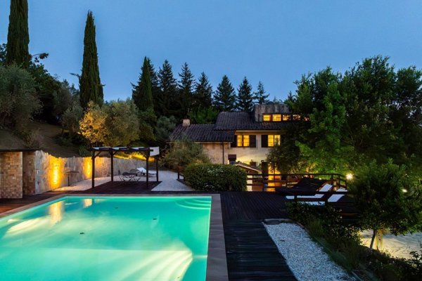 casa indipendente in vendita a Montone