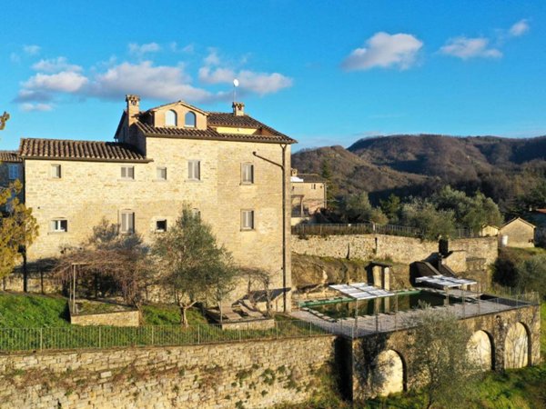 casa indipendente in vendita a Montone