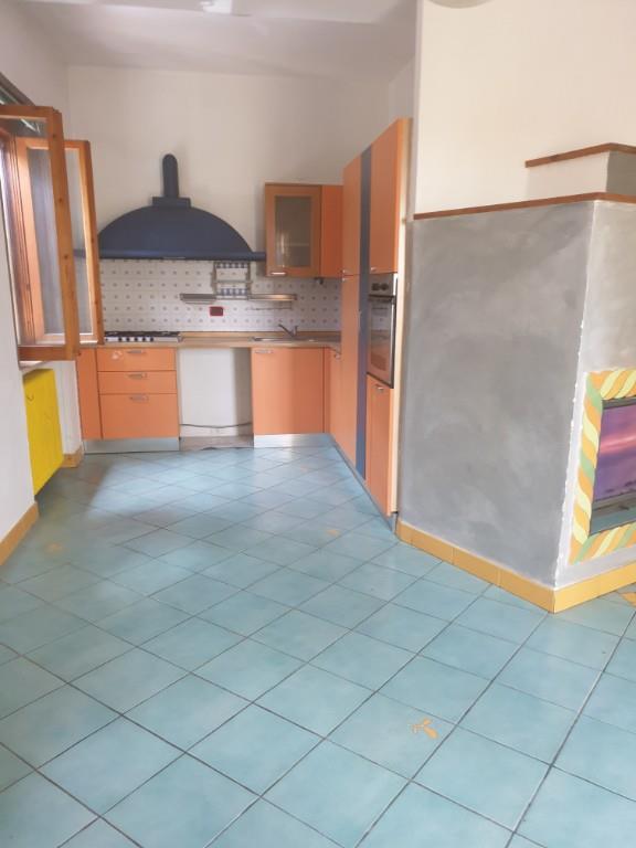 appartamento in vendita a Montone