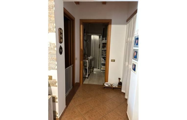 casa indipendente in vendita a Nocera Umbra
