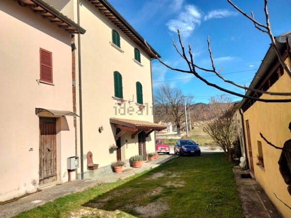 appartamento in vendita a Nocera Umbra