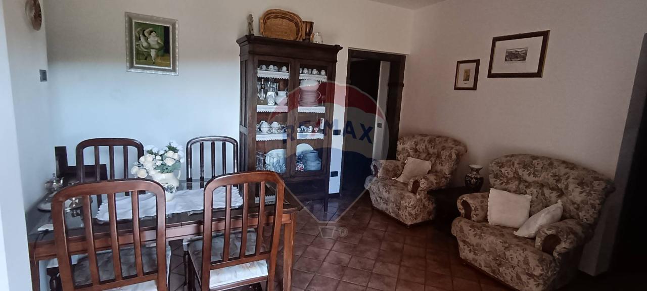 casa indipendente in vendita a Nocera Umbra in zona Gaifana