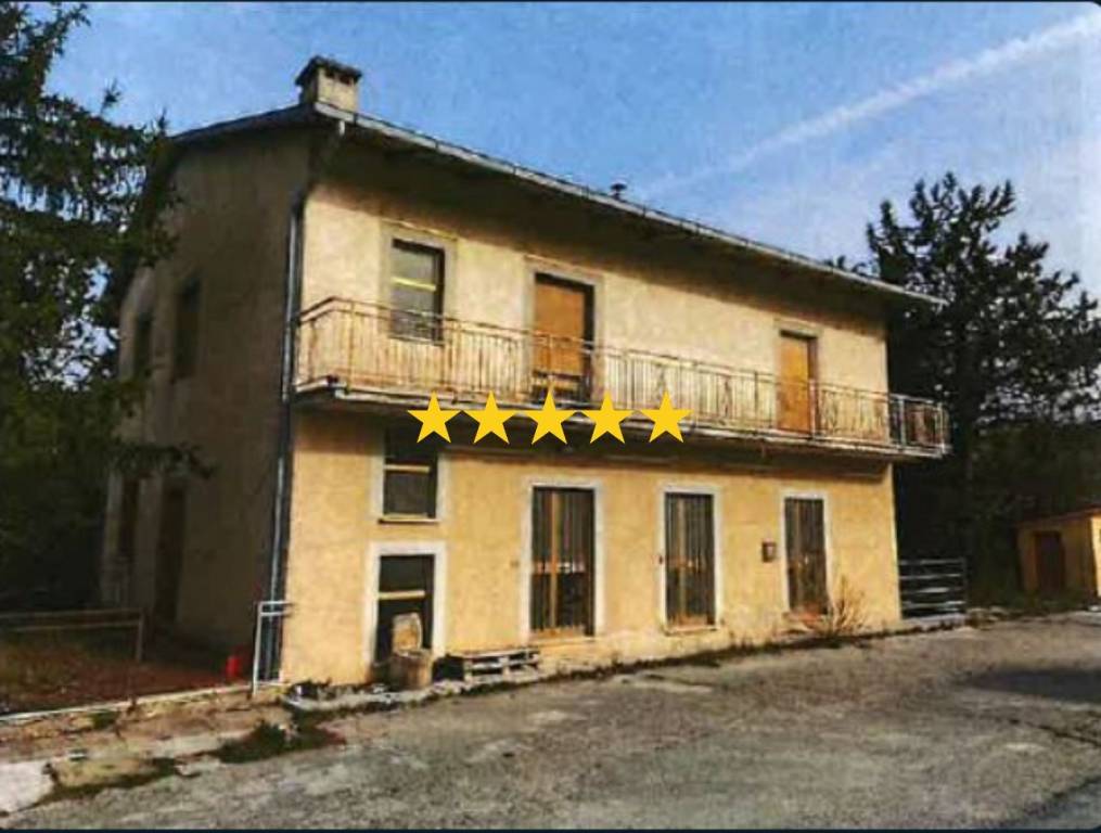 appartamento in vendita a Nocera Umbra in zona Ponte Parrano