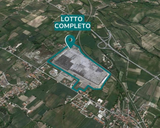 locale commerciale in vendita a Nocera Umbra in zona Gaifana
