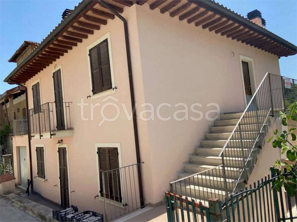 appartamento in vendita a Nocera Umbra