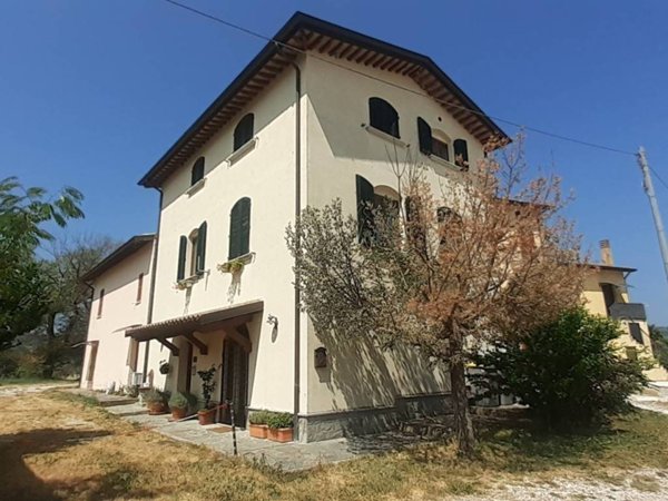 appartamento in vendita a Nocera Umbra