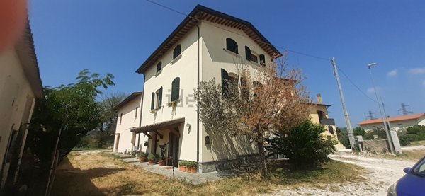 appartamento in vendita a Nocera Umbra