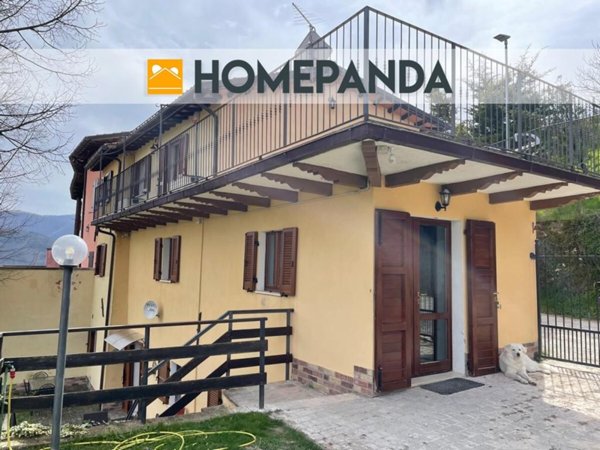 casa indipendente in vendita a Nocera Umbra in zona Cellerano