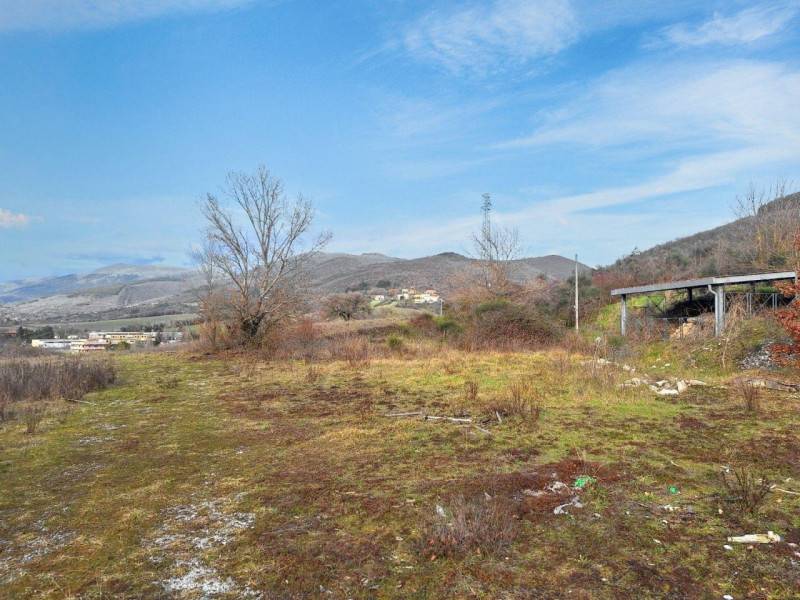 terreno edificabile in vendita a Nocera Umbra
