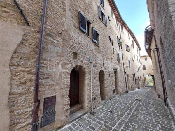 appartamento in vendita a Nocera Umbra