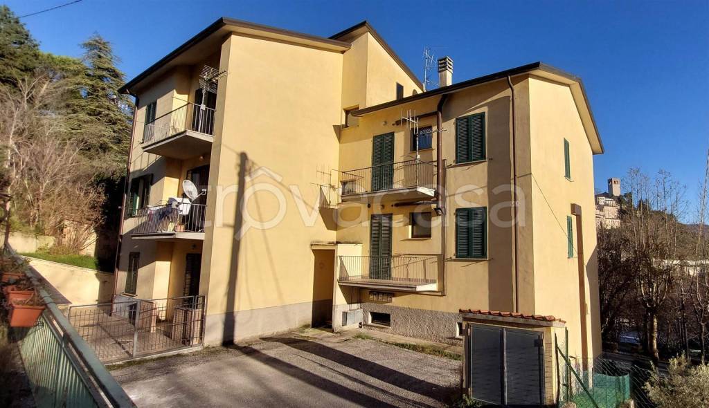 appartamento in vendita a Nocera Umbra