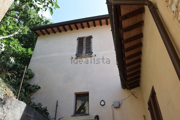 appartamento in vendita a Nocera Umbra in zona Case Basse