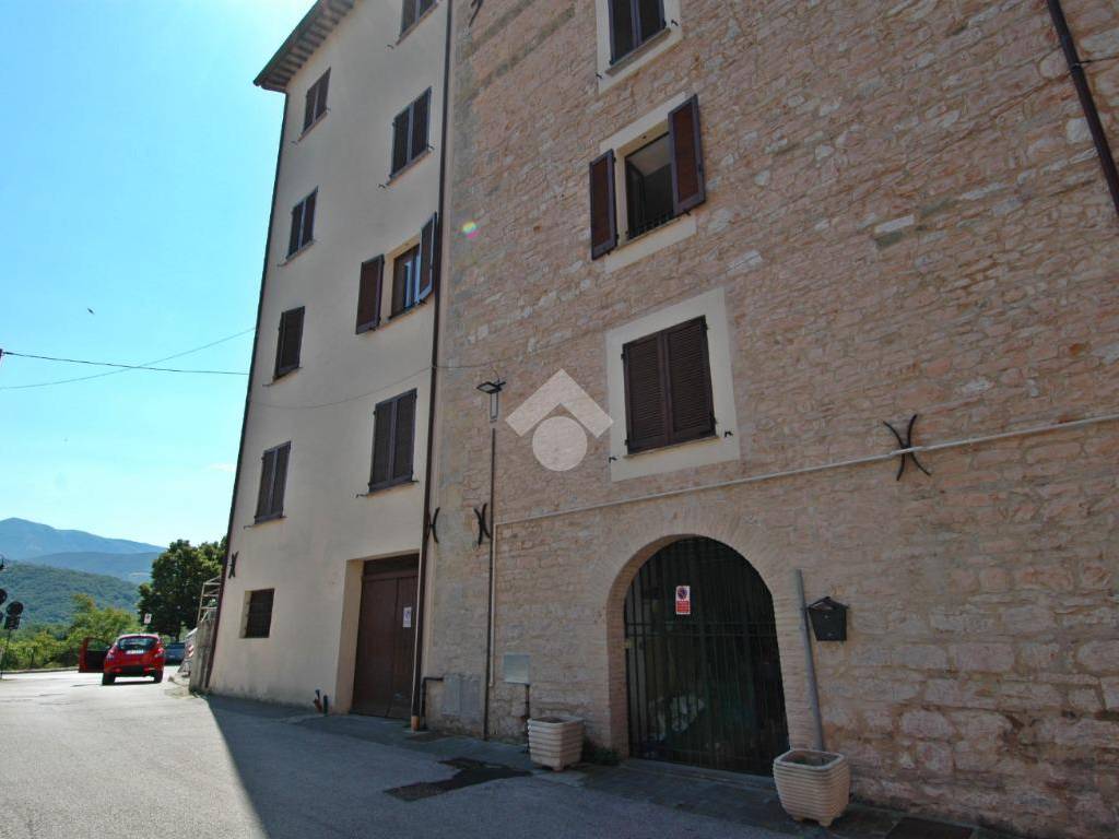 appartamento in vendita a Nocera Umbra