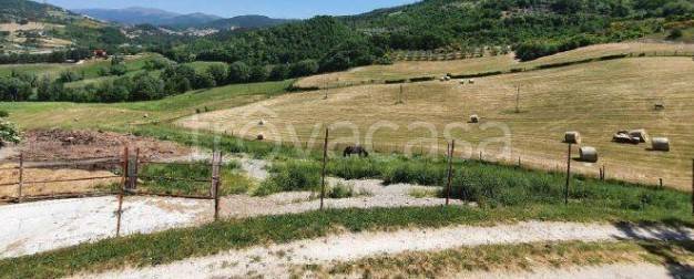 casa indipendente in vendita a Nocera Umbra in zona Mascionchie