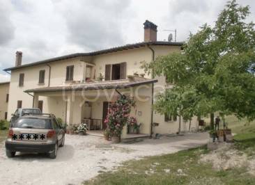 appartamento in vendita a Nocera Umbra in zona Colsaino