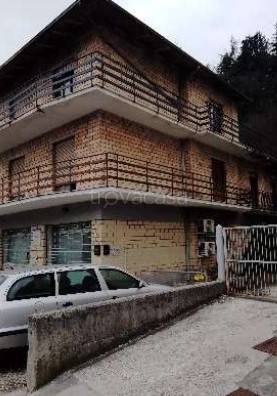 appartamento in vendita a Nocera Umbra