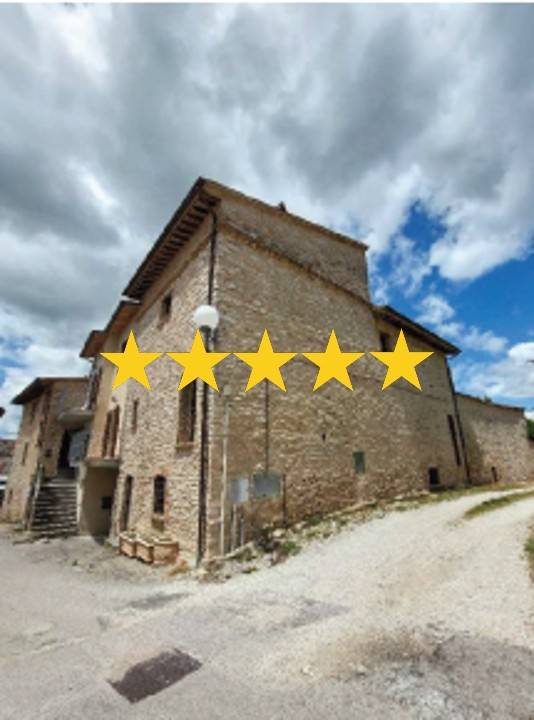 appartamento in vendita a Nocera Umbra in zona Colle
