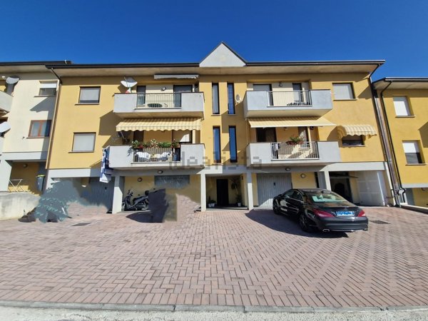 appartamento in vendita a Nocera Umbra in zona Bagni