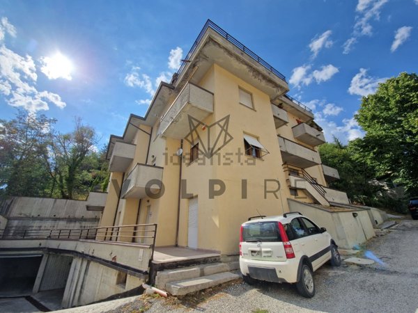 appartamento in vendita a Nocera Umbra