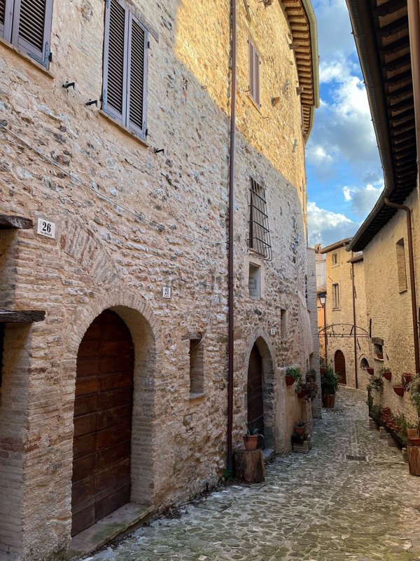 appartamento in vendita a Nocera Umbra