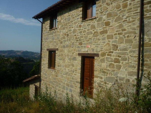 appartamento in vendita a Nocera Umbra