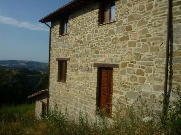 appartamento in vendita a Nocera Umbra