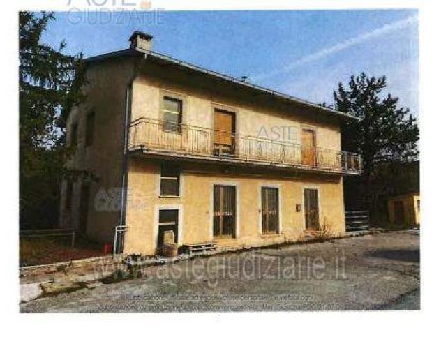 appartamento in vendita a Nocera Umbra in zona Ponte Parrano