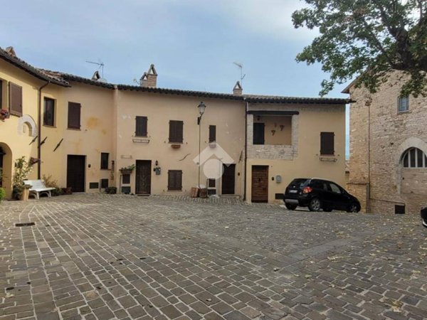 appartamento in vendita a Nocera Umbra