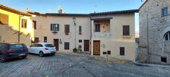 appartamento in vendita a Nocera Umbra