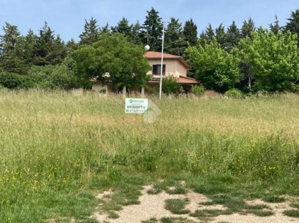 casa indipendente in vendita a Nocera Umbra