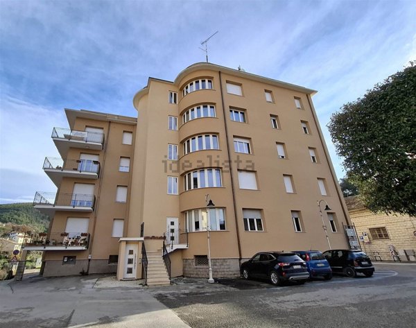 appartamento in vendita a Nocera Umbra