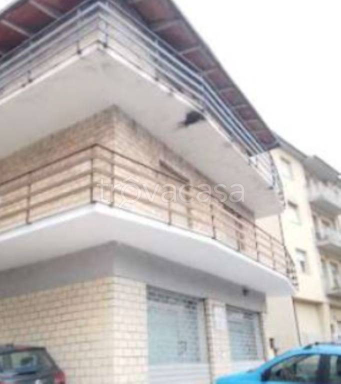 ufficio in vendita a Nocera Umbra