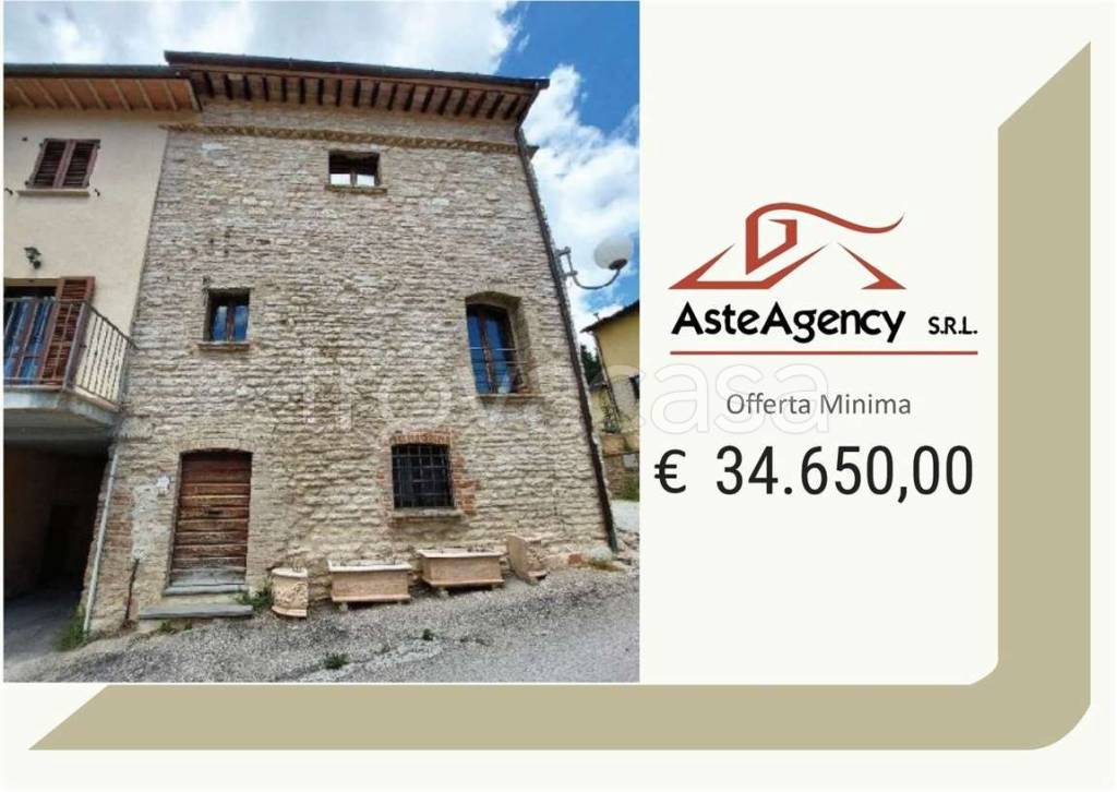 appartamento in vendita a Nocera Umbra in zona Colle