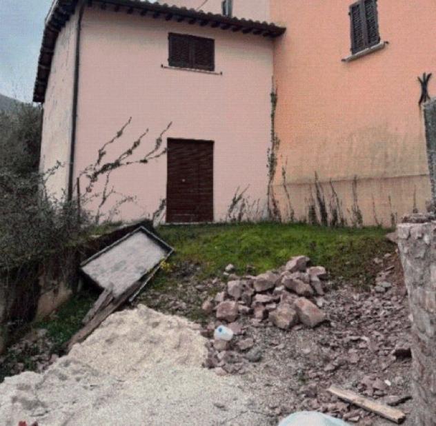 terreno edificabile in vendita a Nocera Umbra