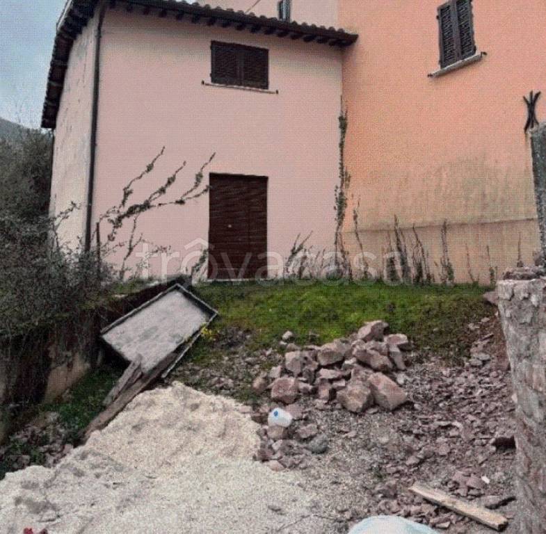 terreno edificabile in vendita a Nocera Umbra
