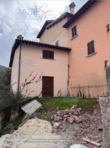 terreno edificabile in vendita a Nocera Umbra