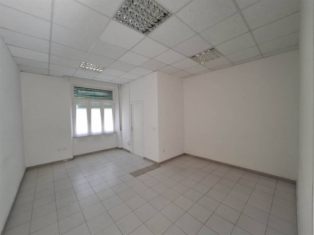 ufficio in vendita a Nocera Umbra