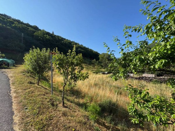 terreno edificabile in vendita a Nocera Umbra in zona Bagnara