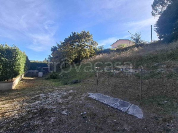 casa semindipendente in vendita a Nocera Umbra