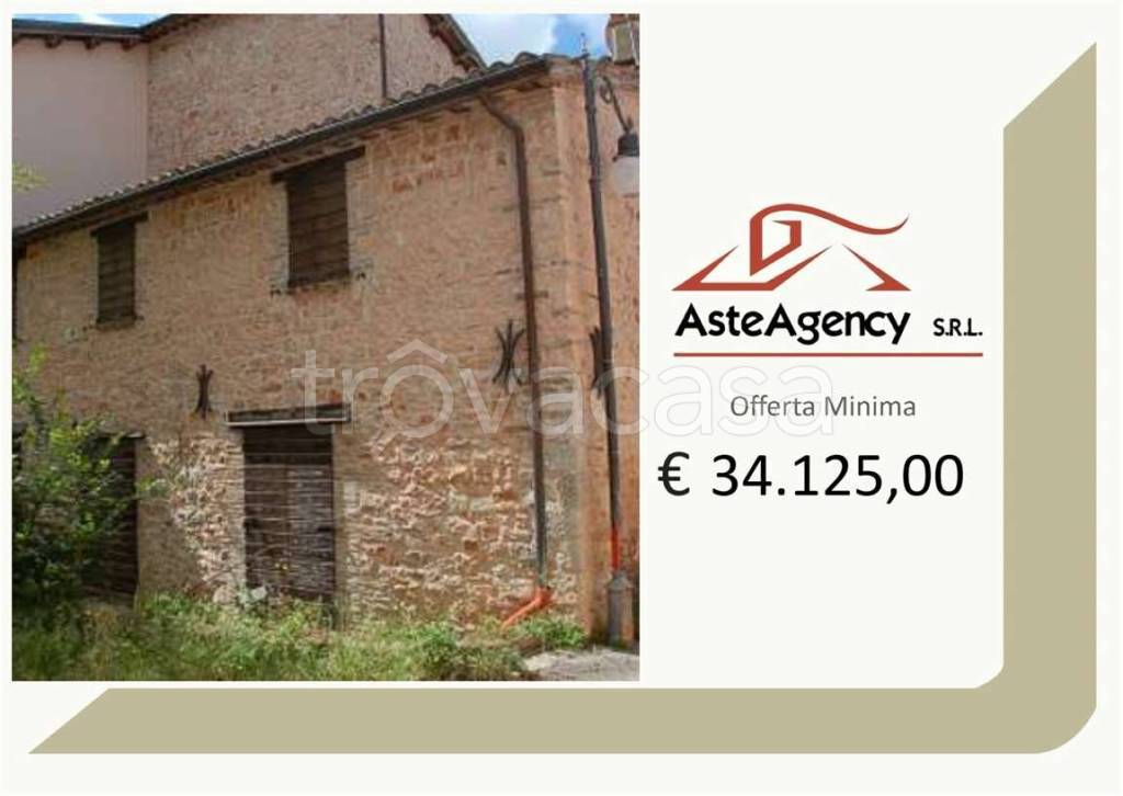 casa indipendente in vendita a Nocera Umbra